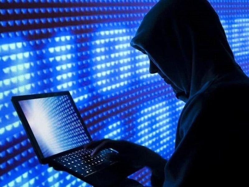 خبرنگاران باند سرقت اینترنتی از حساب های بانکی در سردشت متلاشی شد